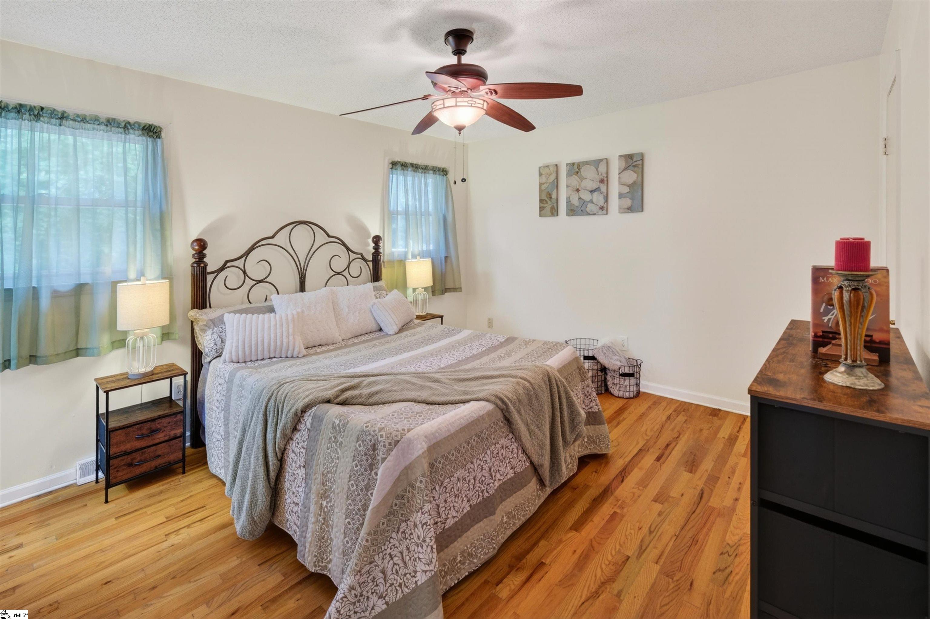 10116 Anderson Road Easley, SC 29642 - Photo 20 of 40 Gallery Image 20