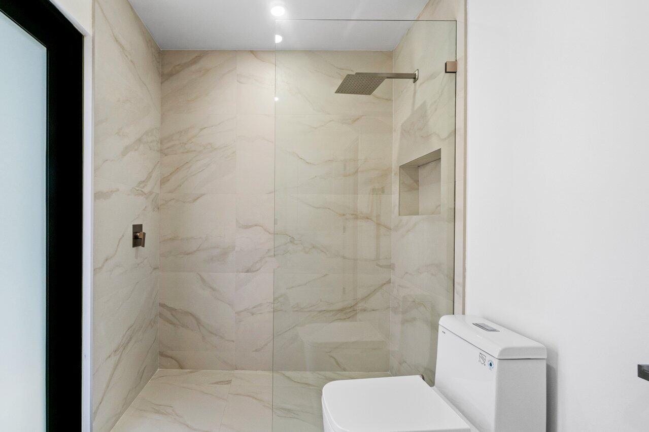 4408 Nicole Circle Tequesta, FL 33469 - Photo 22 of 29 022-4408NicoleCircle-Jupiter-FL-33469-SM