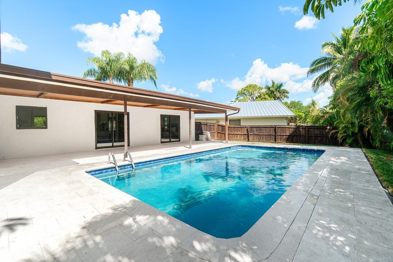 4408 Nicole Circle Tequesta, FL 33469 - Photo 29 of 29 029-4408NicoleCircle-Jupiter-FL-33469-SM