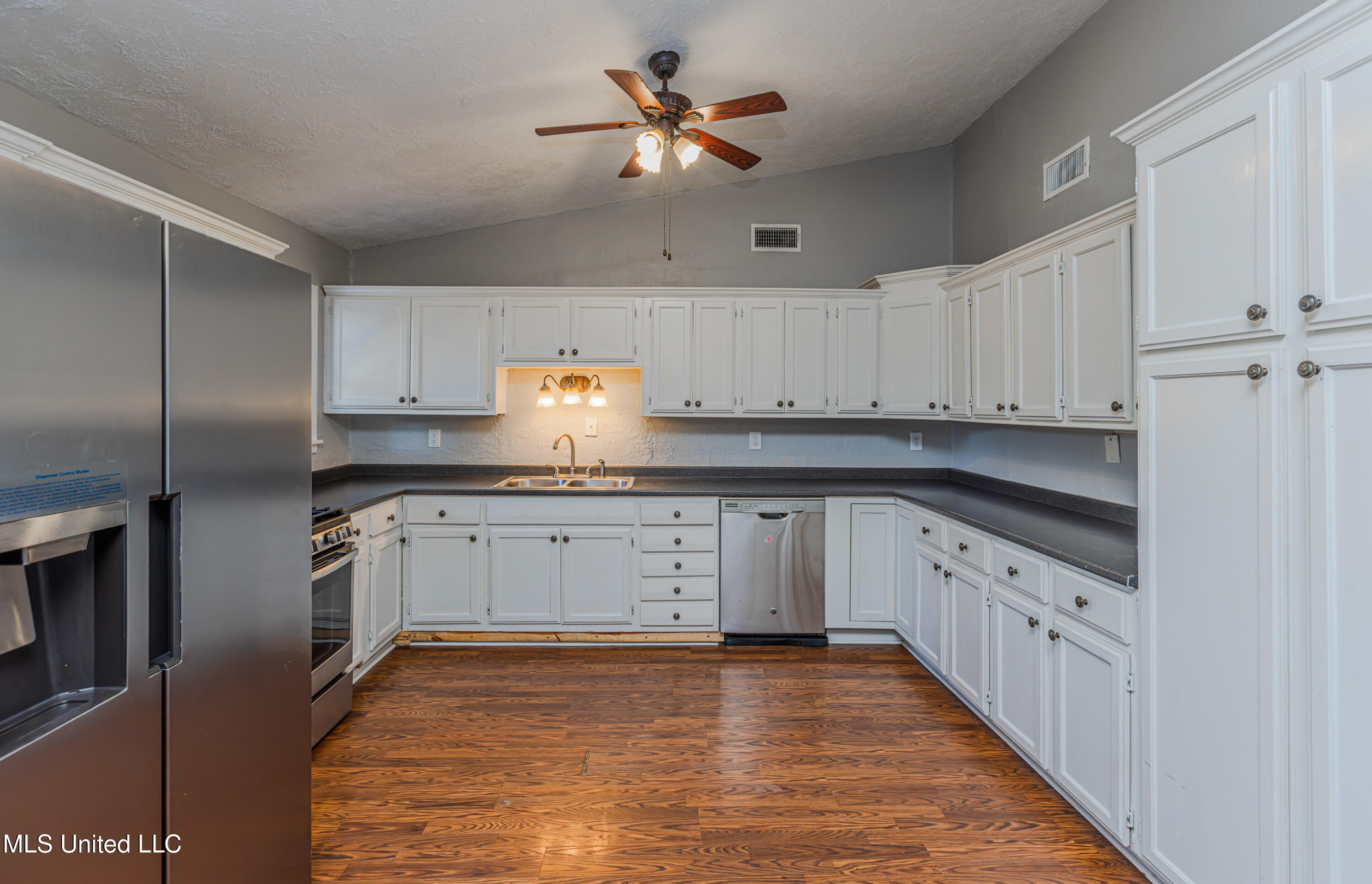 903 Post Road Clinton, MS 39056 - Photo 9 of 29 1R4A8424-Enhanced-NR