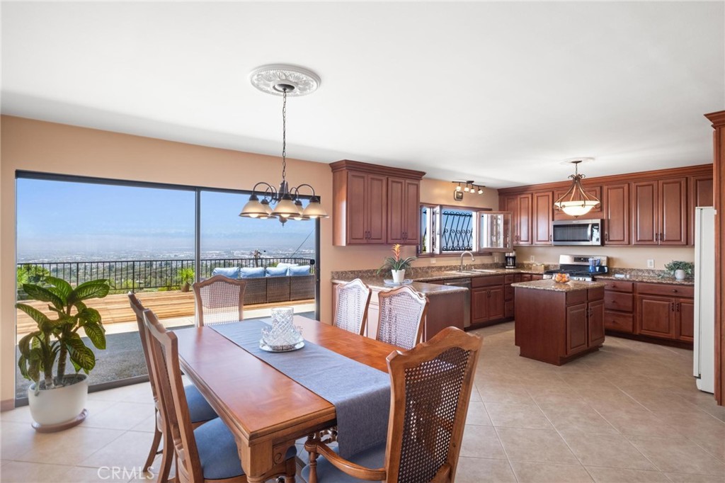 5427 Elmbank Road Rancho Palos Verdes, CA 90275 - Photo 21 of 75 Gallery Image 21