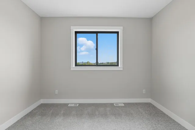 $625,000 | 1252 195th Avenue, New Richmond, WI 54017