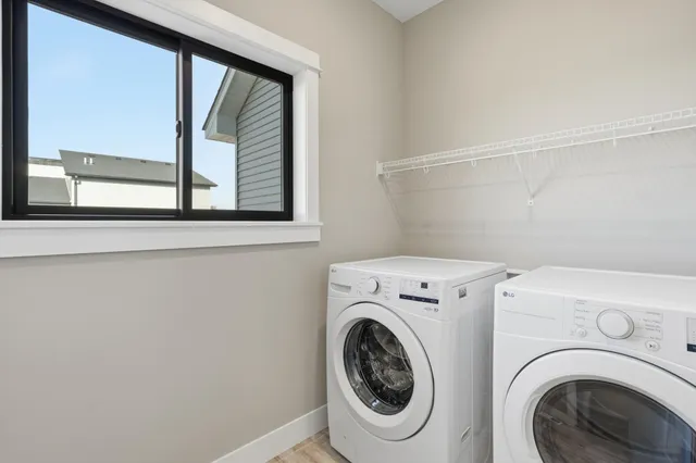 $625,000 | 1252 195th Avenue, New Richmond, WI 54017