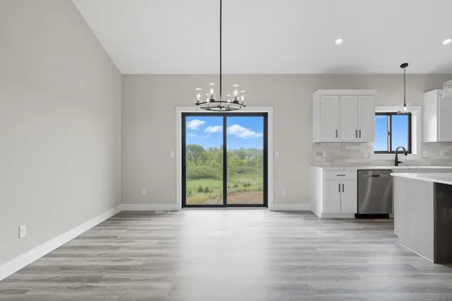 $625,000 | 1252 195th Avenue, New Richmond, WI 54017