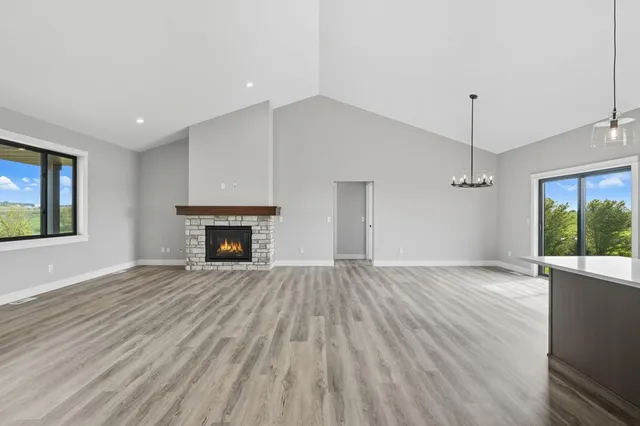 $625,000 | 1252 195th Avenue, New Richmond, WI 54017