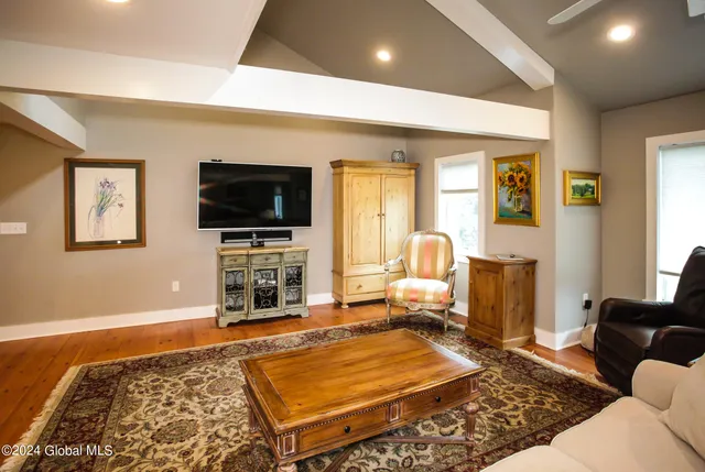 $665,000 | 983 Creek Road, Crown Point, NY 12928