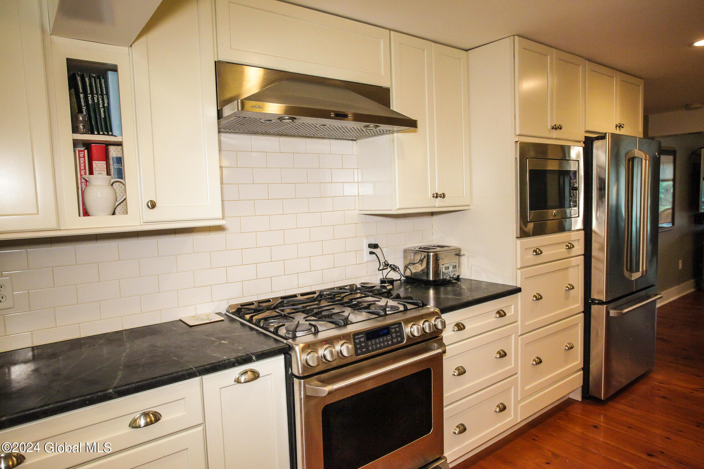 983 Creek Road Crown Point, NY 12928 - Photo 35 of 77 893CP (32 of 77) (2023_07_07 21_32_12 UT