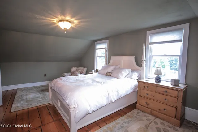 $665,000 | 983 Creek Road, Crown Point, NY 12928