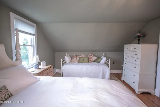 $665,000 | 983 Creek Road, Crown Point, NY 12928