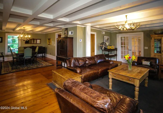 $665,000 | 983 Creek Road, Crown Point, NY 12928