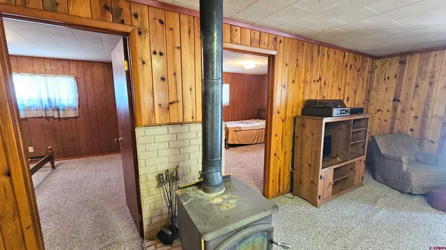 a view of a storage & utility room