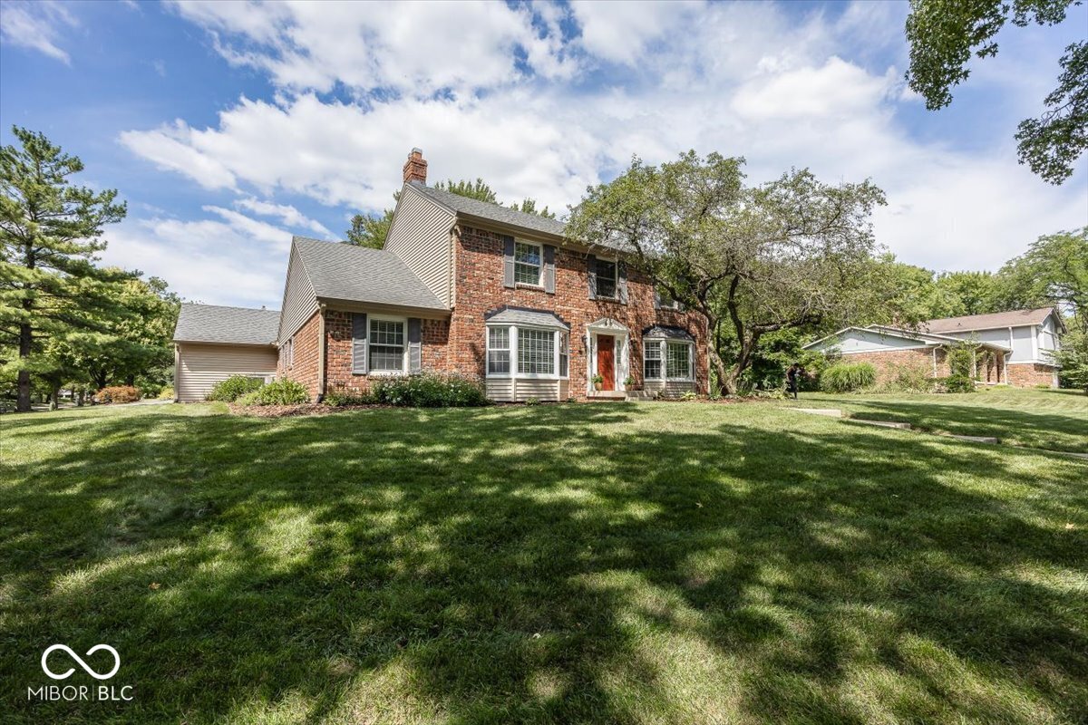 1720 Sturbridge Road Indianapolis, IN 46260 - Photo 2 of 65 Gallery Image 2