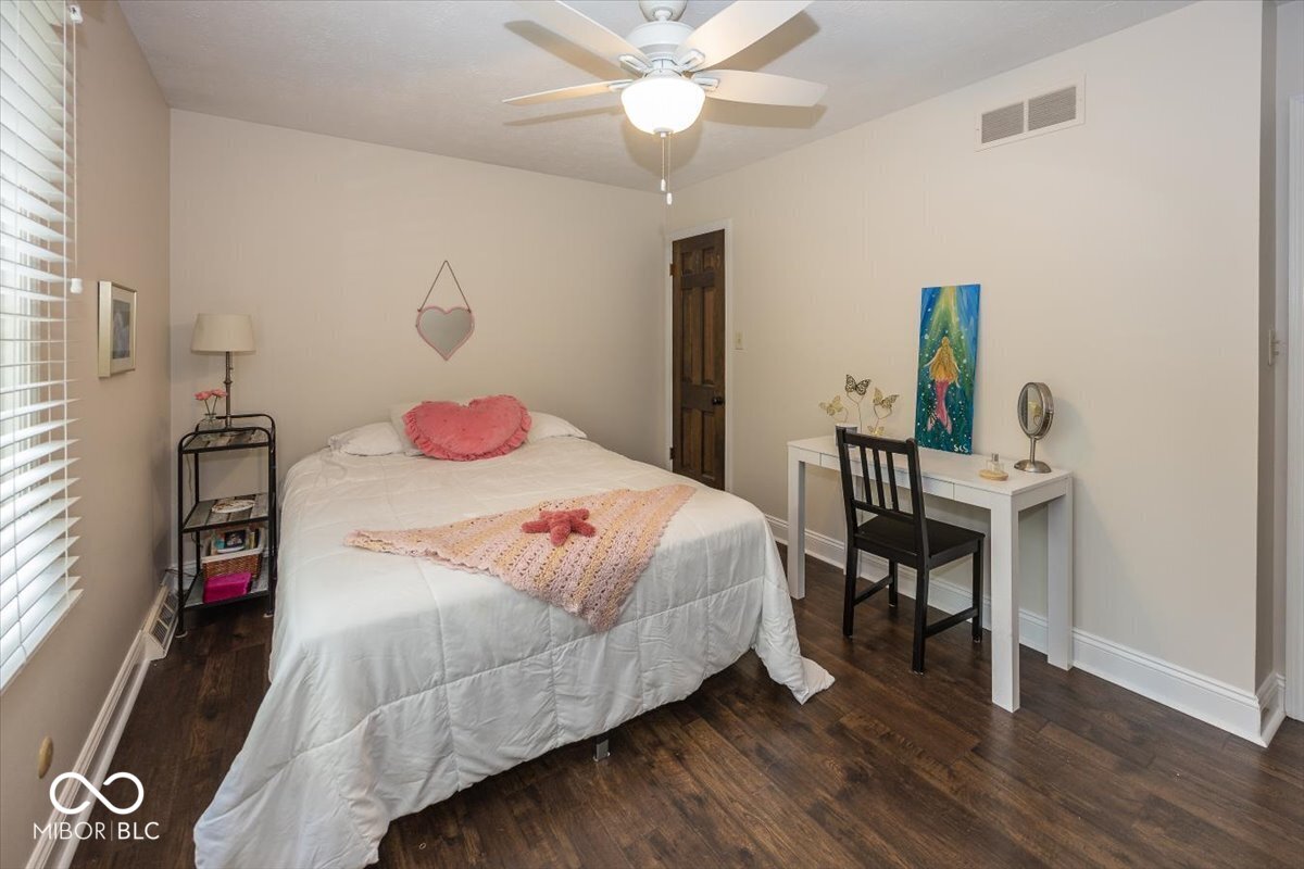 1720 Sturbridge Road Indianapolis, IN 46260 - Photo 34 of 65 Gallery Image 34