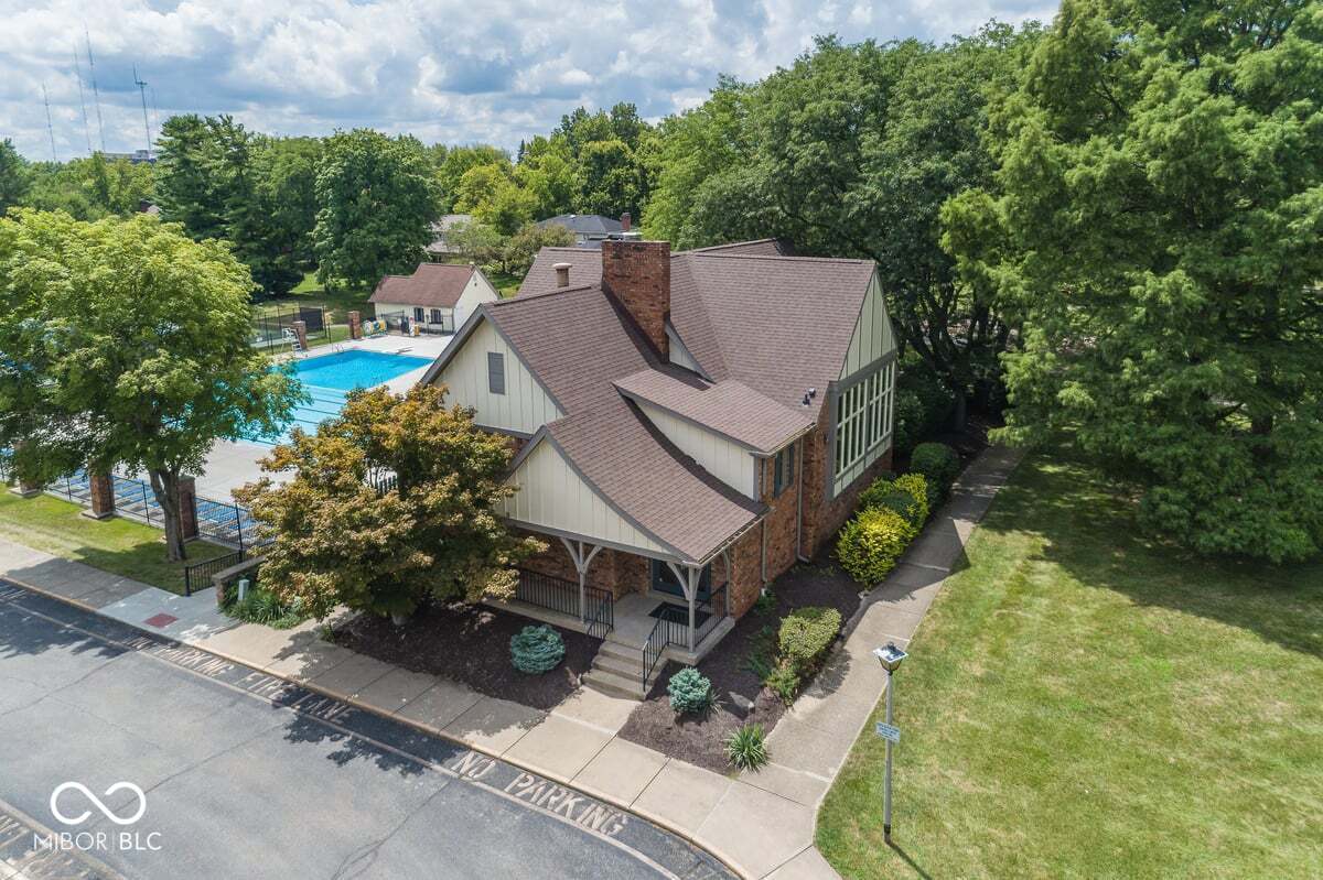 1720 Sturbridge Road Indianapolis, IN 46260 - Photo 55 of 65 Gallery Image 55