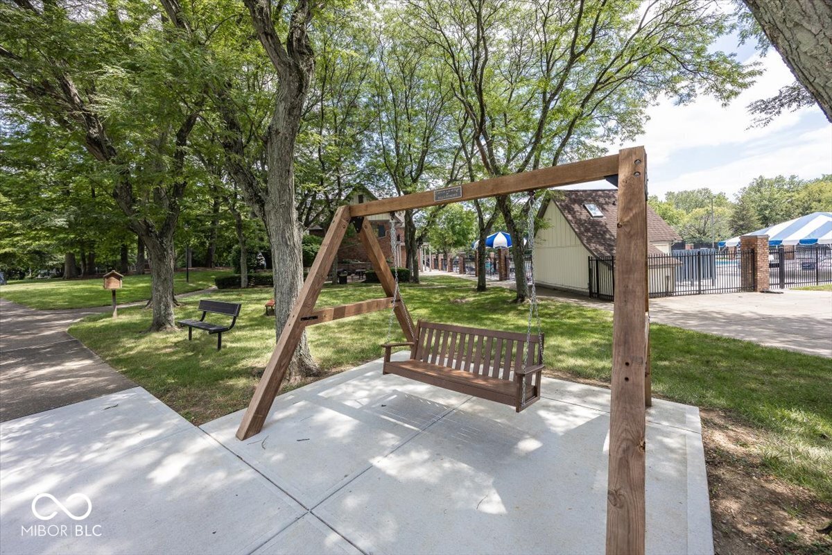 1720 Sturbridge Road Indianapolis, IN 46260 - Photo 61 of 65 Gallery Image 61