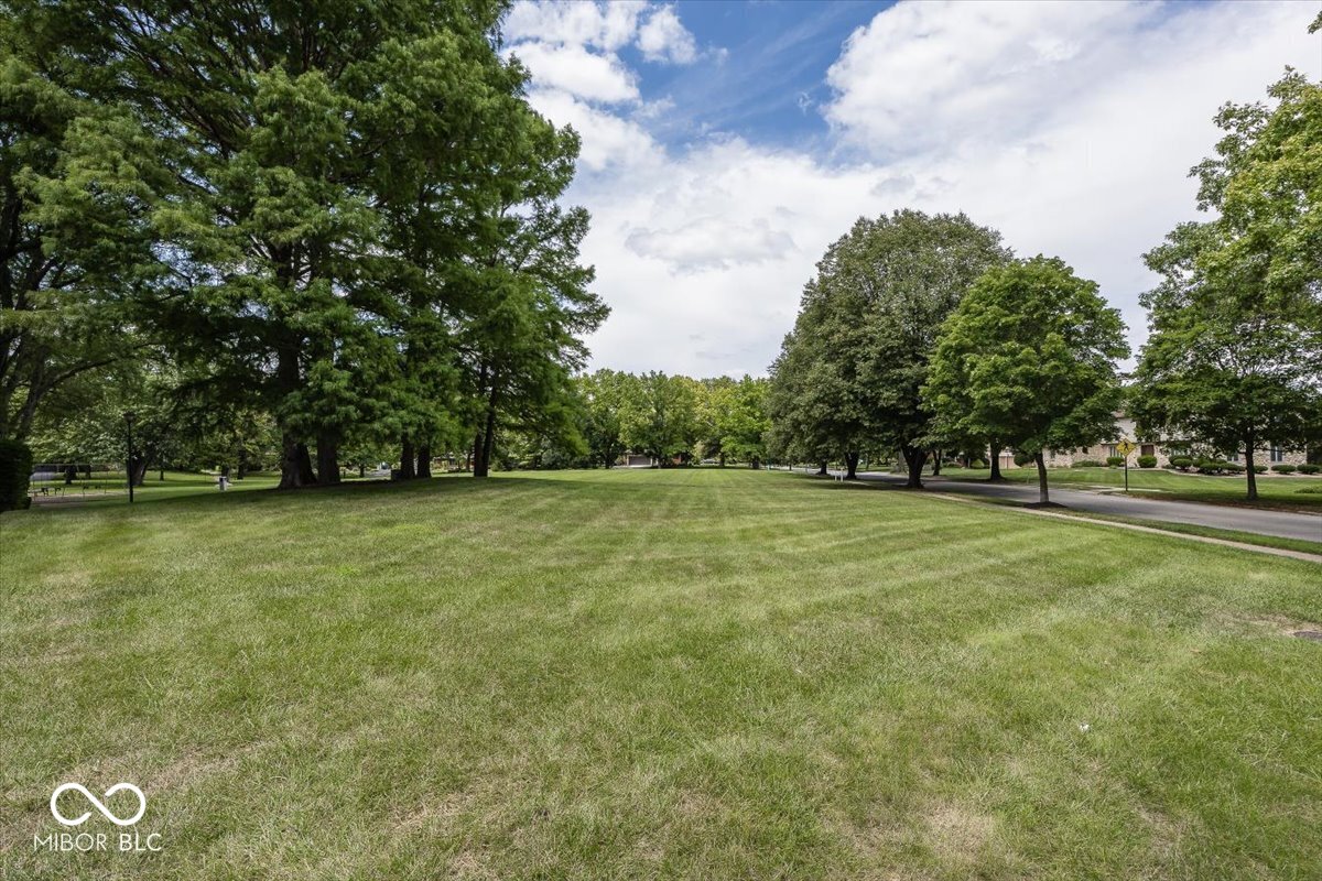 1720 Sturbridge Road Indianapolis, IN 46260 - Photo 63 of 65 Gallery Image 63