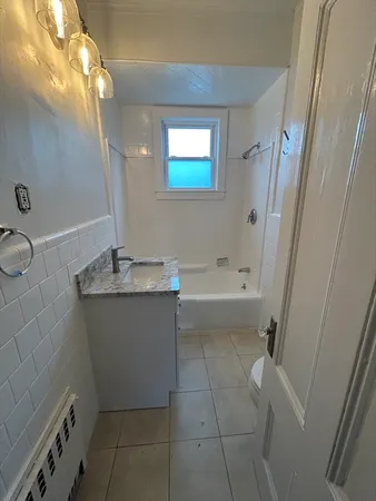 $3,350 | 118 Inman Street, Unit 2, Cambridge, MA 02139