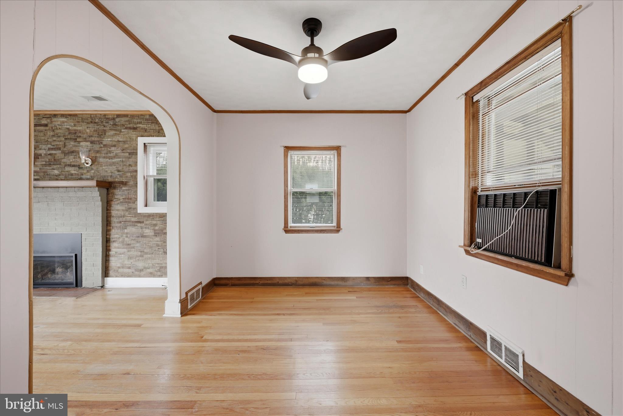 508 Dunlap Street Winchester, VA 22601 - Photo 4 of 15 Dining Area