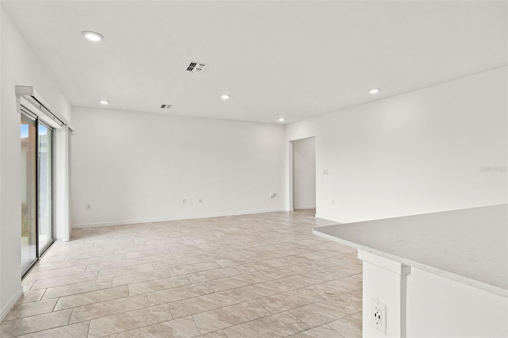 9058 Rally Spring Loop Wesley Chapel, FL 33545 - Photo 11 of 53