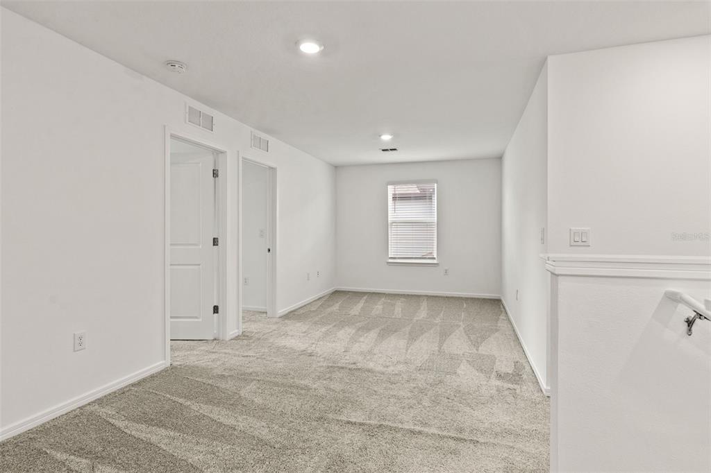 9058 Rally Spring Loop Wesley Chapel, FL 33545 - Photo 19 of 53