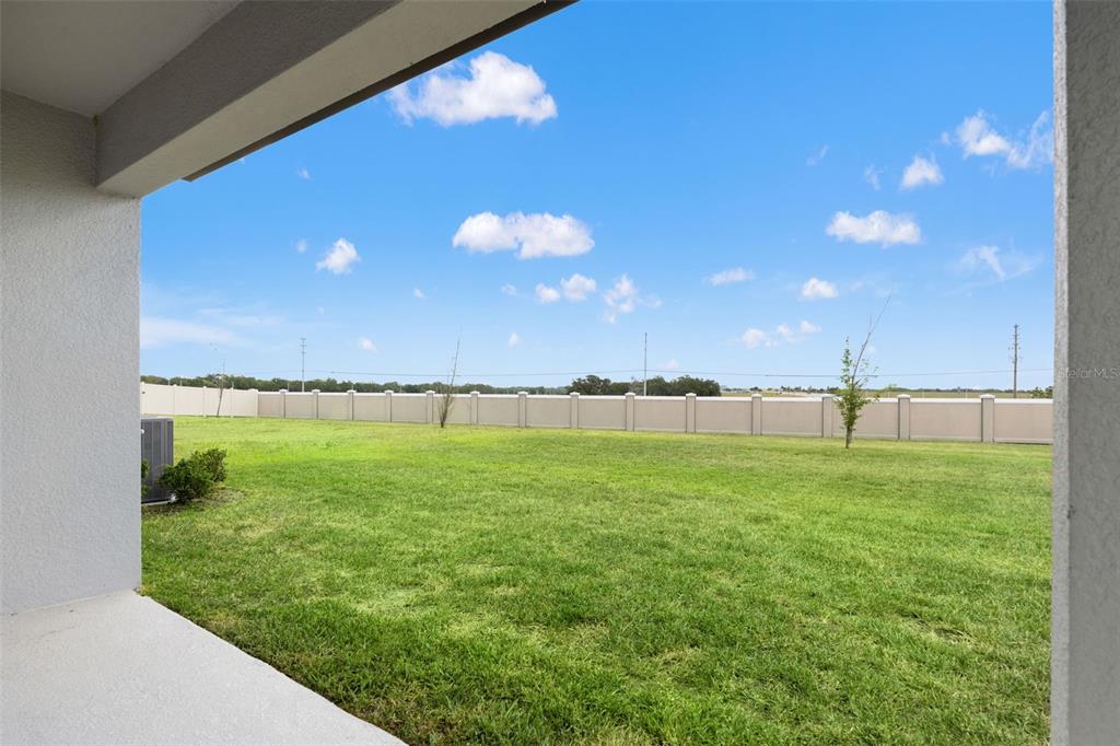 9058 Rally Spring Loop Wesley Chapel, FL 33545 - Photo 5 of 53
