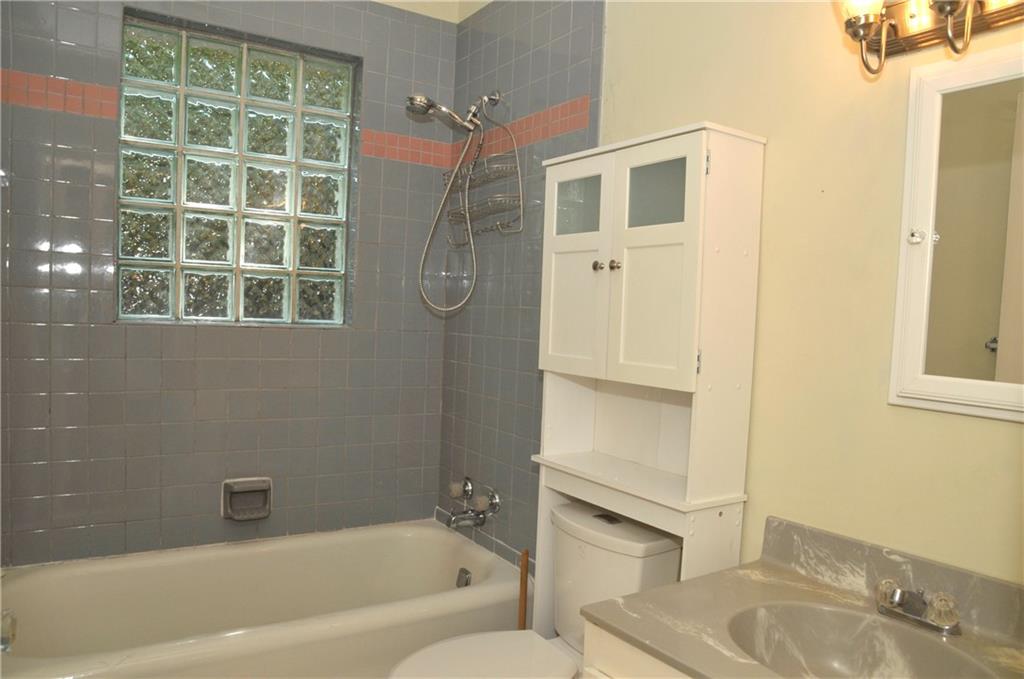 602 Sherwood Road Northeast Atlanta, GA 30324 - Photo 17 of 27