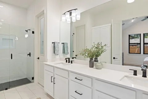 $1,550,000 | 1212 Madison Avenue, Austin, TX 78757