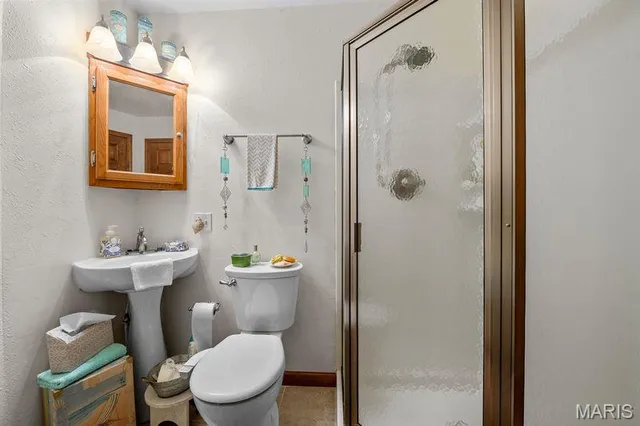 $140,000 | 9775 Dogwood Drive, Bartelso, IL 62218