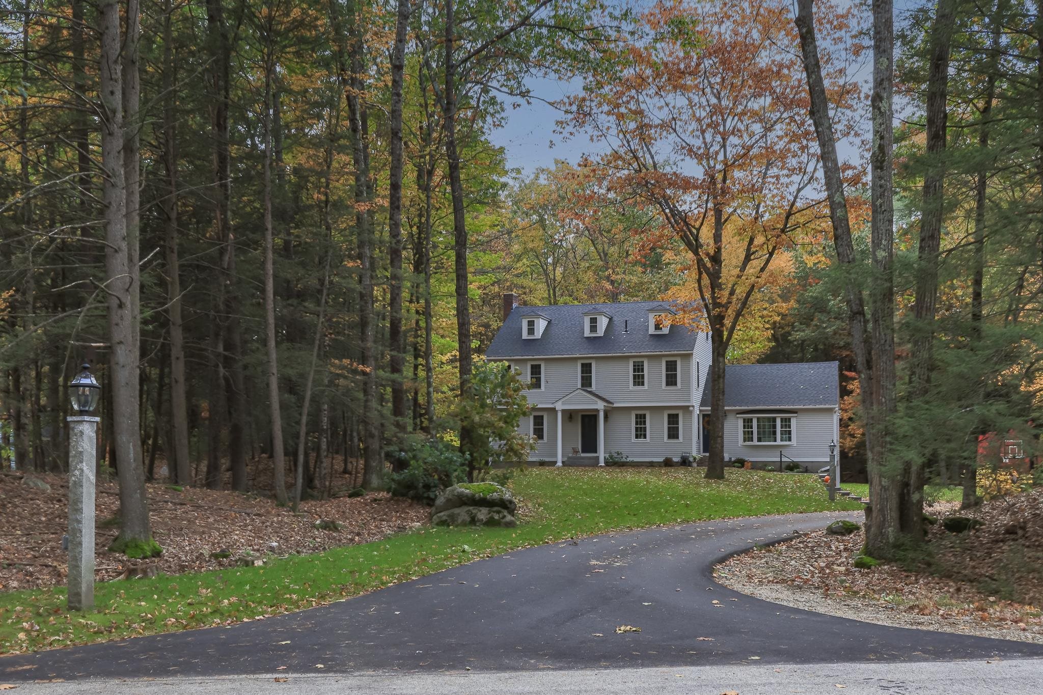30 Blueberry Hill Road Amherst, NH 03031 - Photo 2 of 40