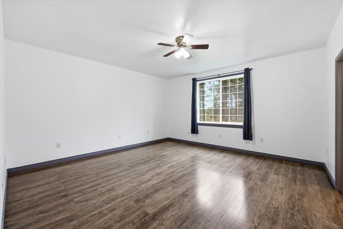 25720 West Malloy Prairie Road Cheney, WA 99004 - Photo 14 of 27