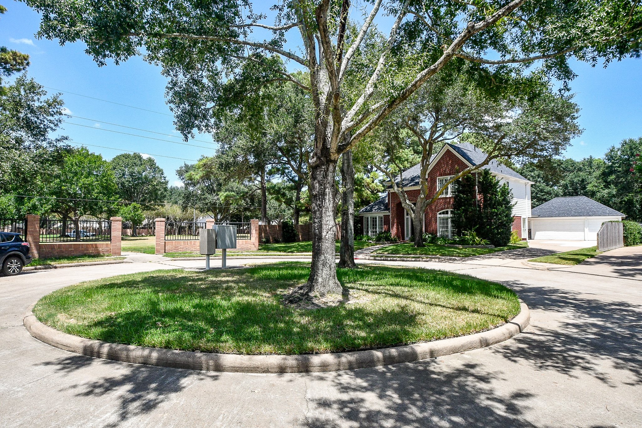1703 Fall Ridge Circle Katy, TX 77494 - Photo 33 of 38 Perfectly located at the end of a cul-de-sac with no neighbors in the back nor one side.