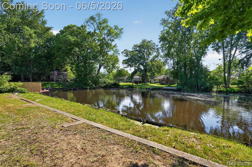 14232 North Road Fenton, MI 48430 - Photo 51 of 66