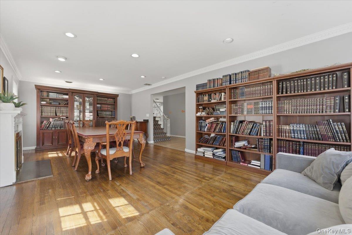 373 Northfield Road Woodmere, NY 11598 - Photo 4 of 26