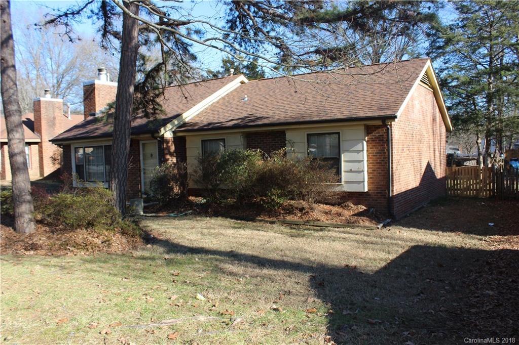8525 Barncliff Road Charlotte, NC 28227 - Photo 3 of 17 Gallery Image 3