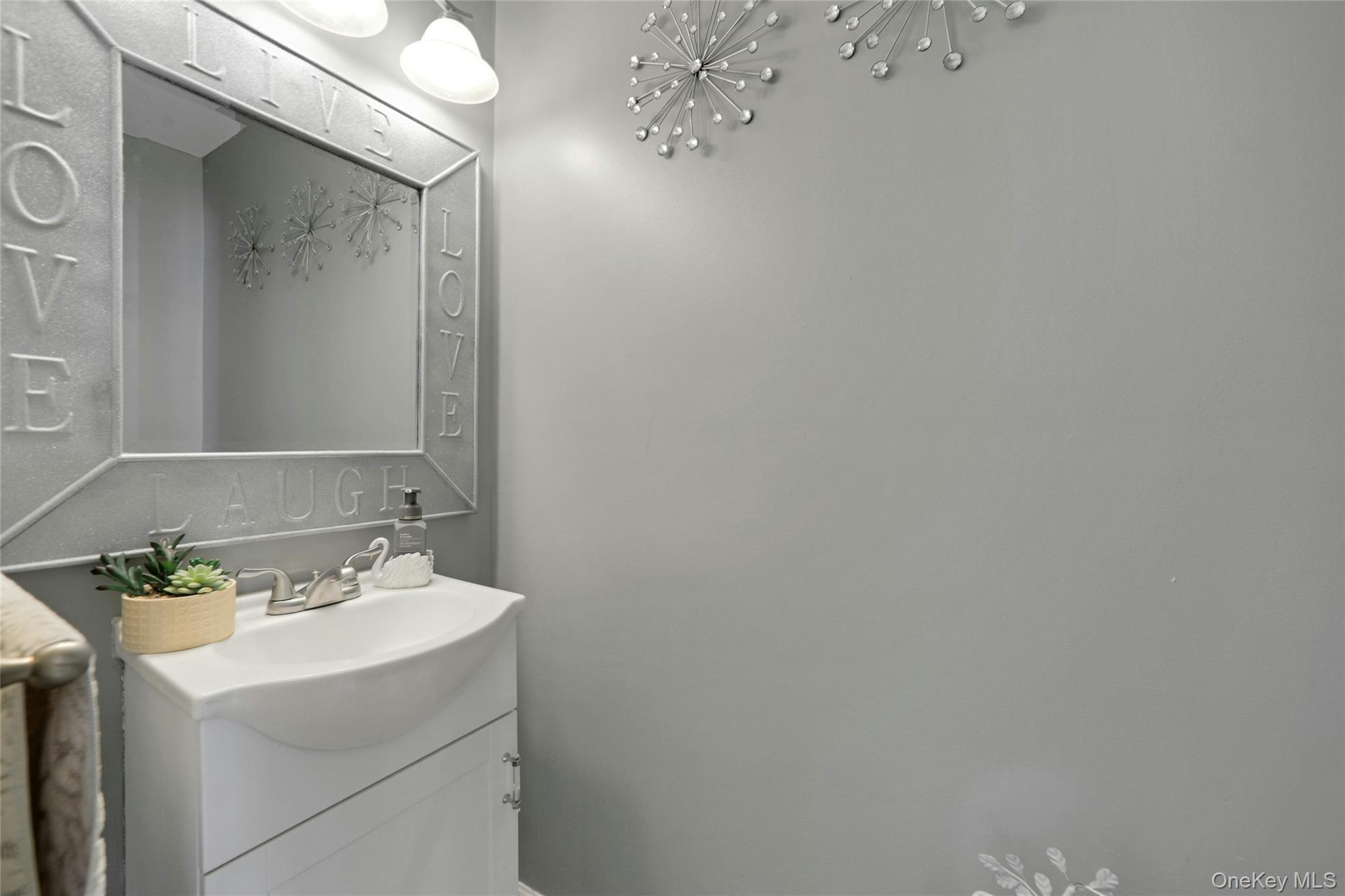 7 Angela's Way Goshen, NY 10924 - Photo 17 of 45 First floor half bath