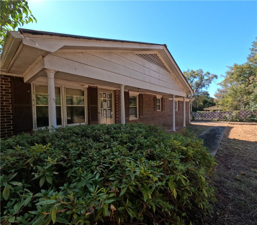 1007 Lee Drive Anderson, SC 29626 - Photo 3 of 33