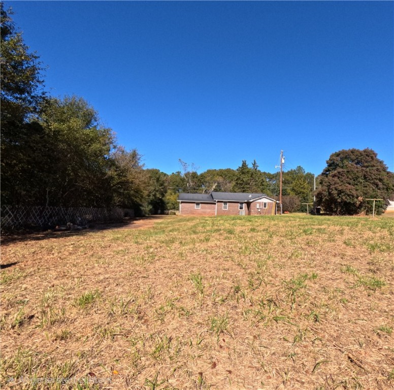 1007 Lee Drive Anderson, SC 29626 - Photo 8 of 33