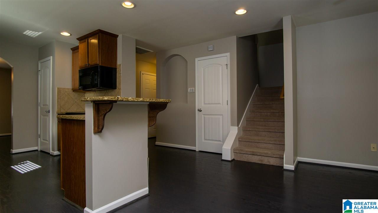 5728 Park Side Road Hoover, AL 35244 - Photo 7 of 30