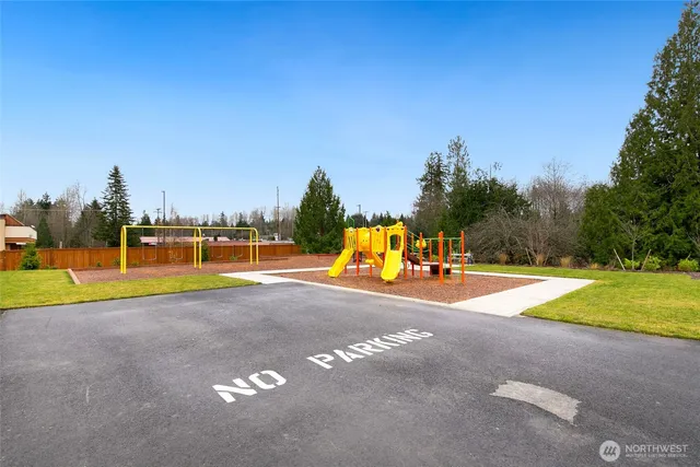 $939,900 | 13329 Southeast 238th Place, Unit 16, Kent, WA 98042