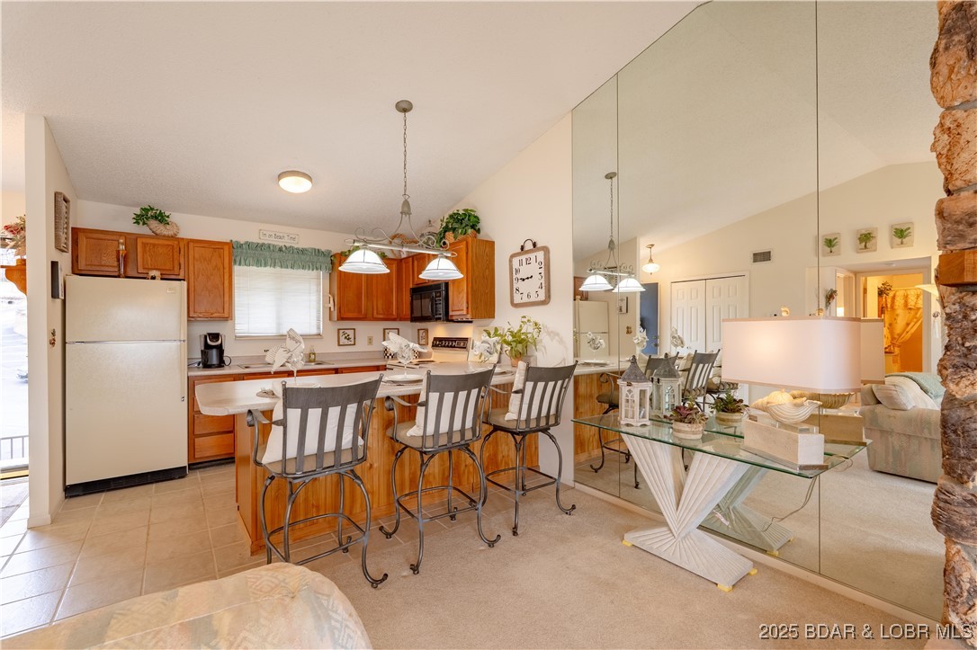 5499 3 Seasons Road, Unit B6 Osage Beach, MO 65065 - Photo 7 of 33