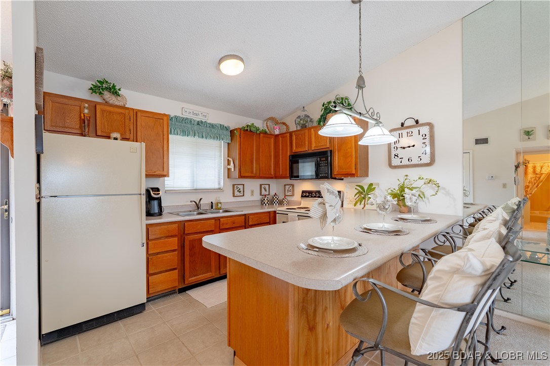 5499 3 Seasons Road, Unit B6 Osage Beach, MO 65065 - Photo 9 of 33