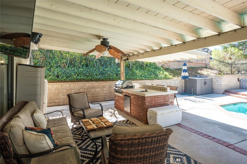 27641 Sutters Pointe Drive Saugus, CA 91350 - Photo 25 of 50