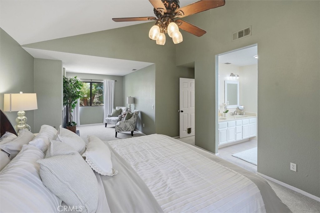 27641 Sutters Pointe Drive Saugus, CA 91350 - Photo 35 of 50