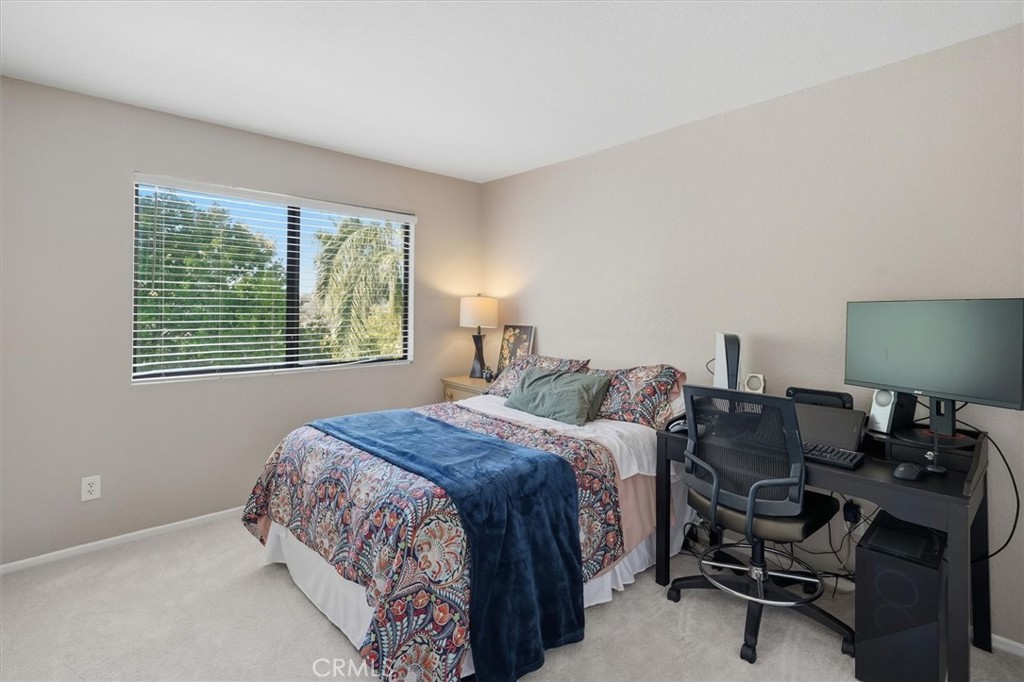 27641 Sutters Pointe Drive Saugus, CA 91350 - Photo 42 of 50