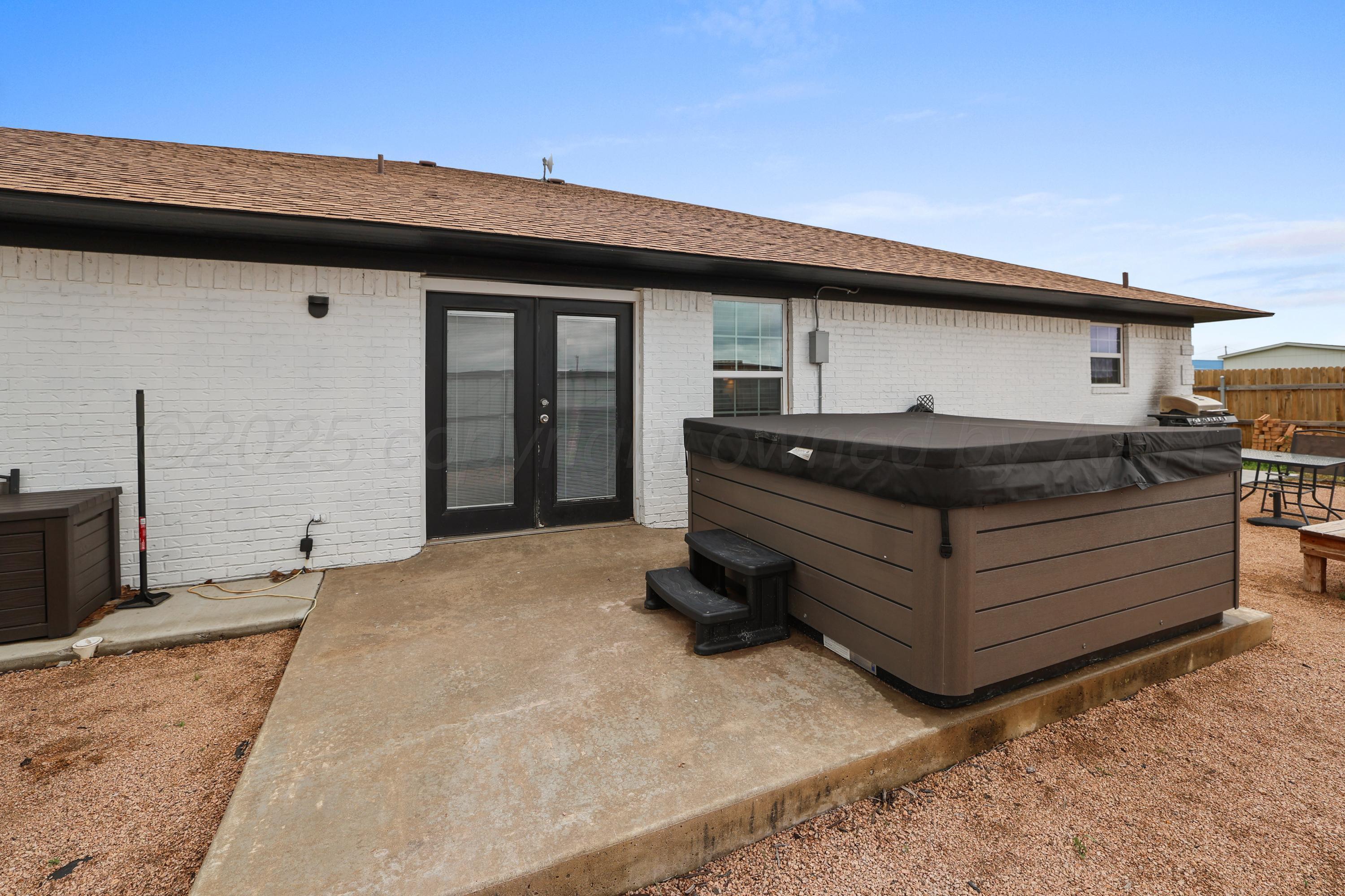 6200 West McCormick Road Amarillo, TX 79118 - Photo 15 of 36 26-Back Patio