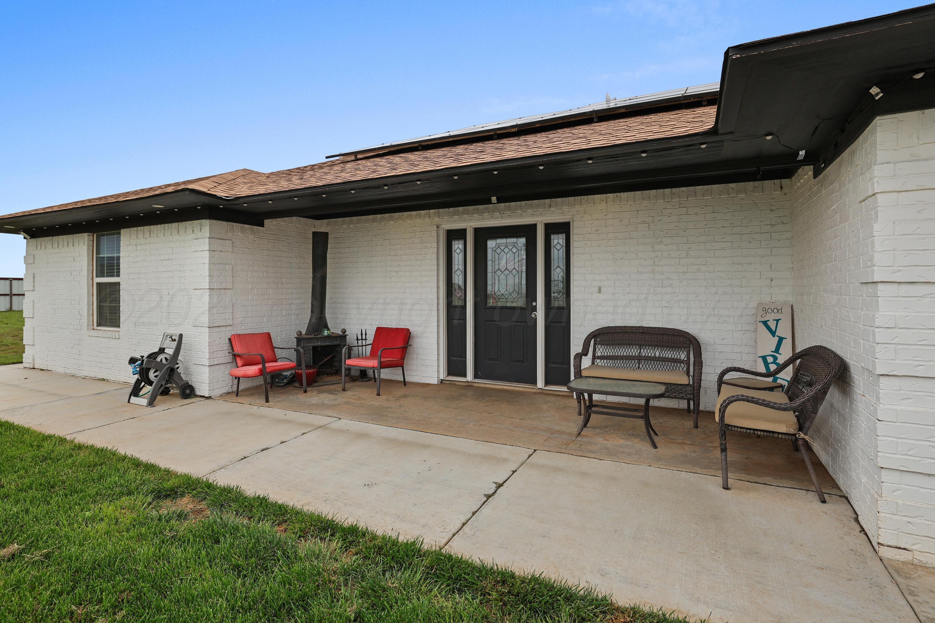 6200 West McCormick Road Amarillo, TX 79118 - Photo 19 of 36 2-Front Patio