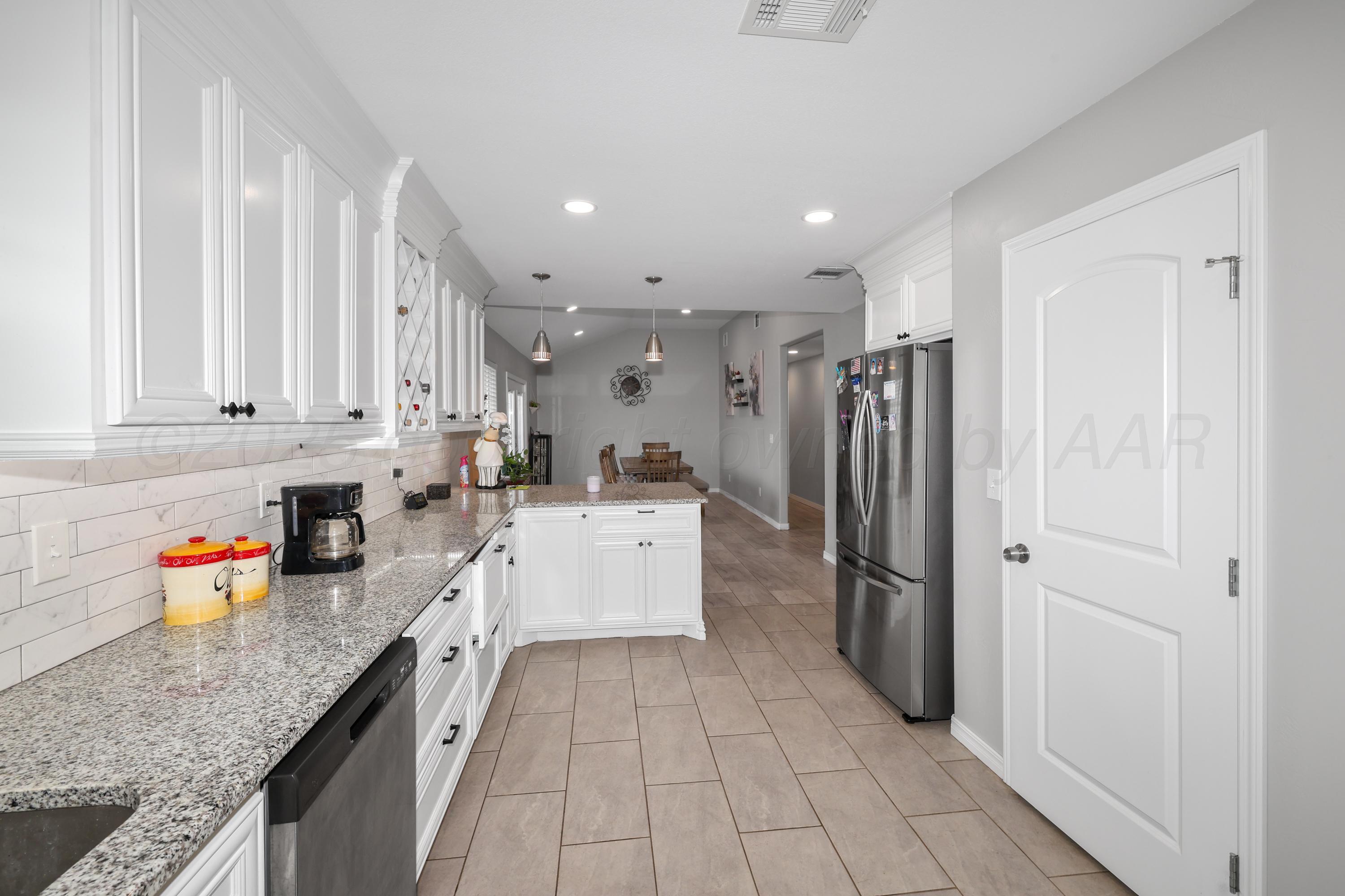6200 West McCormick Road Amarillo, TX 79118 - Photo 7 of 36 8-Kitchen