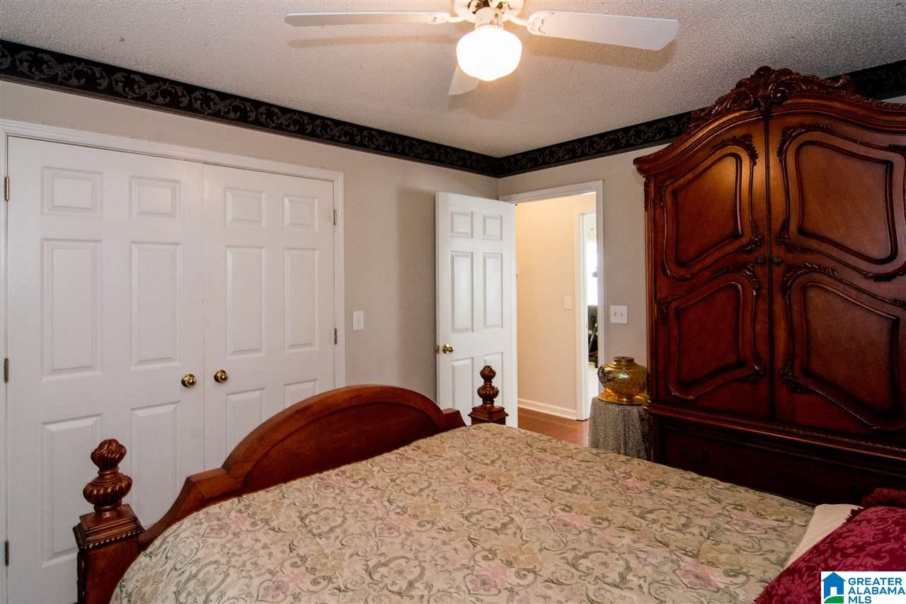 541 17th Street Calera, AL 35040 - Photo 36 of 45