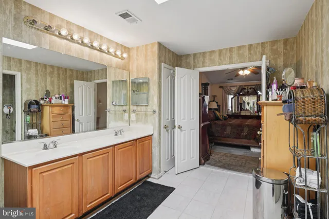 $620,000 | 10019 Graystone Drive, Upper Marlboro, MD 20772