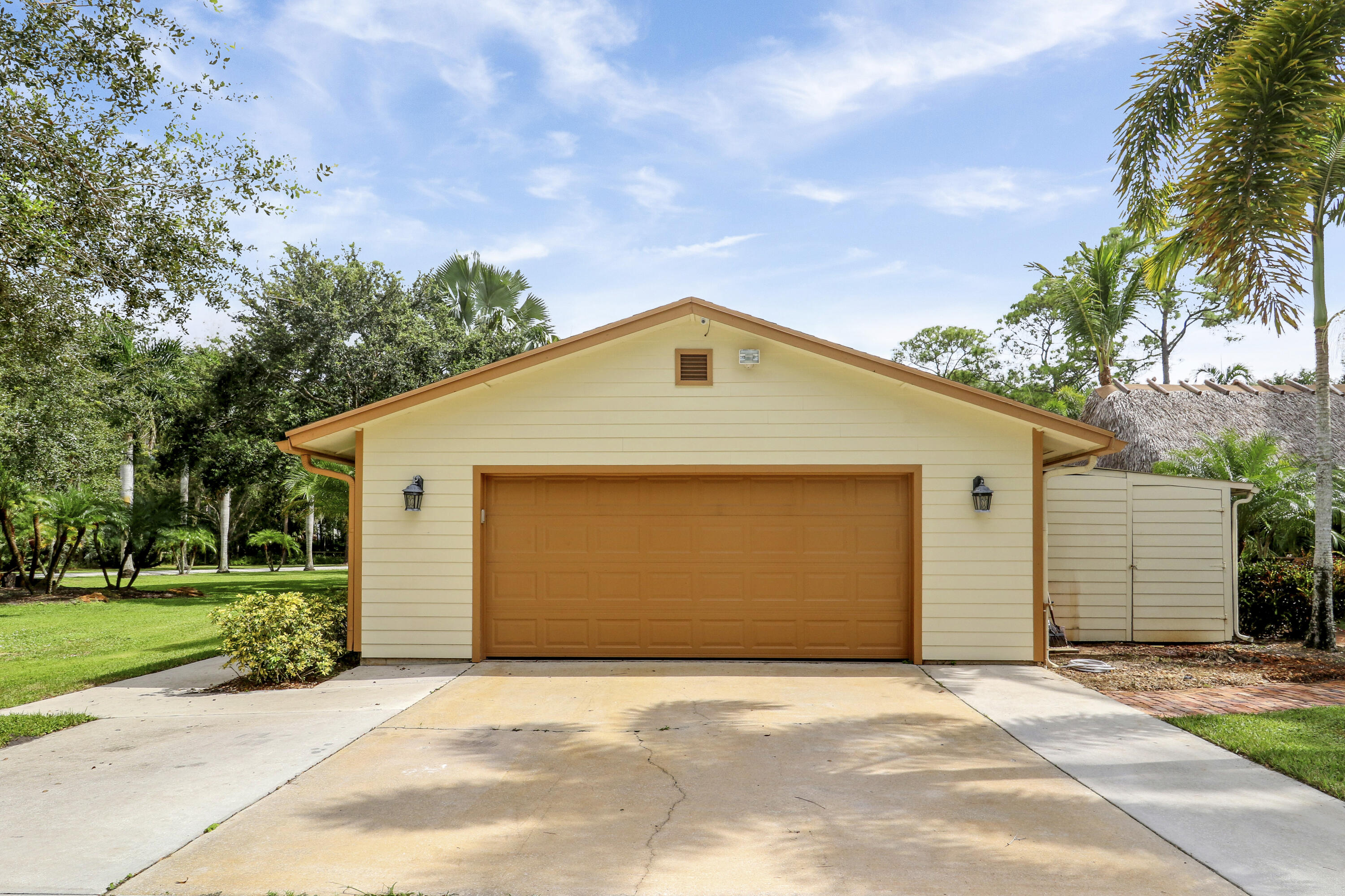 12818 Old Indiantown Road Jupiter, FL 33478 - Photo 8 of 60 House2-10